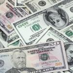 Dollar Finds Support on Higher T-Note Yields